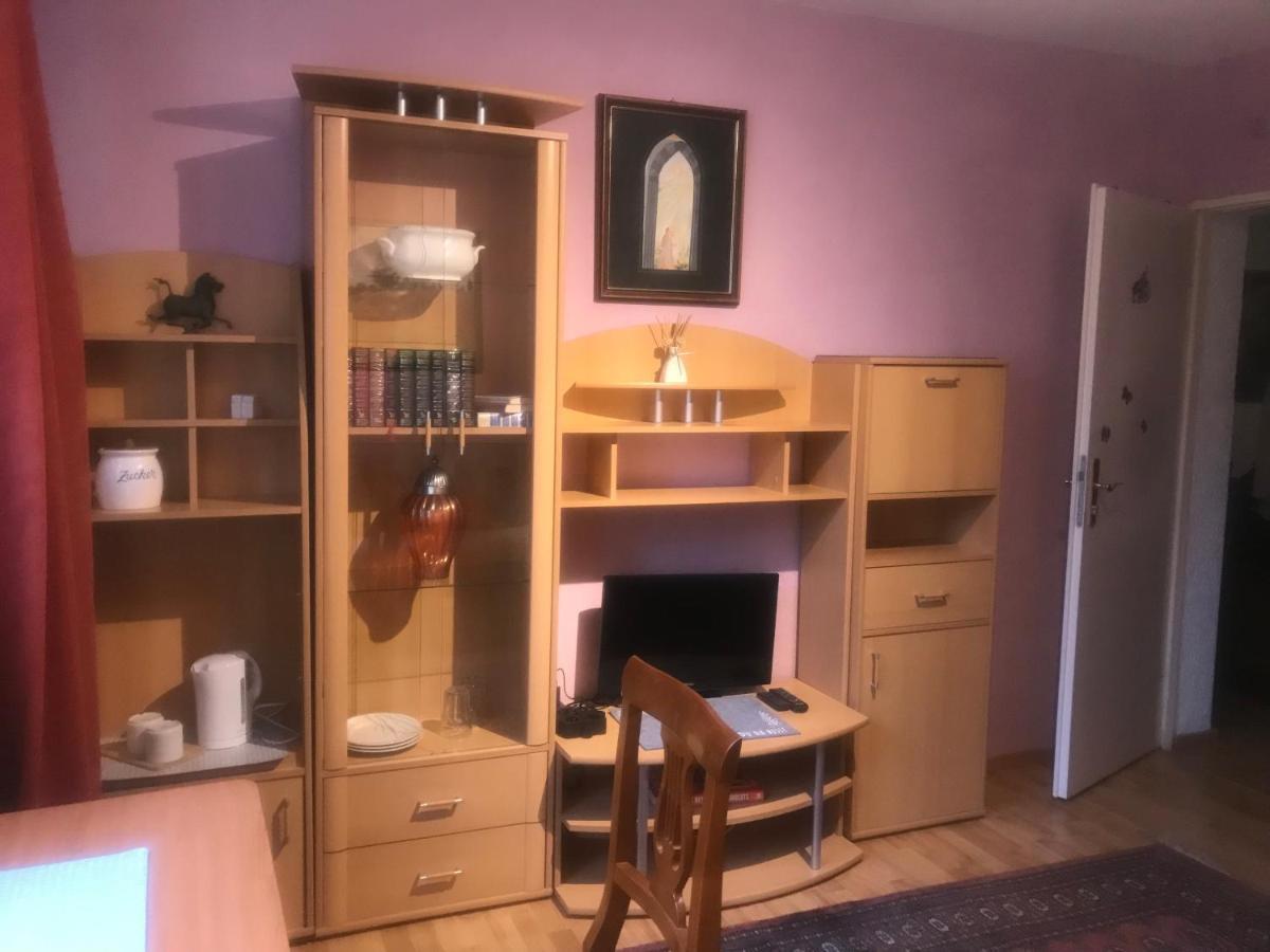 Ferienzimmer Rogi Reinhardshausen Buitenkant foto